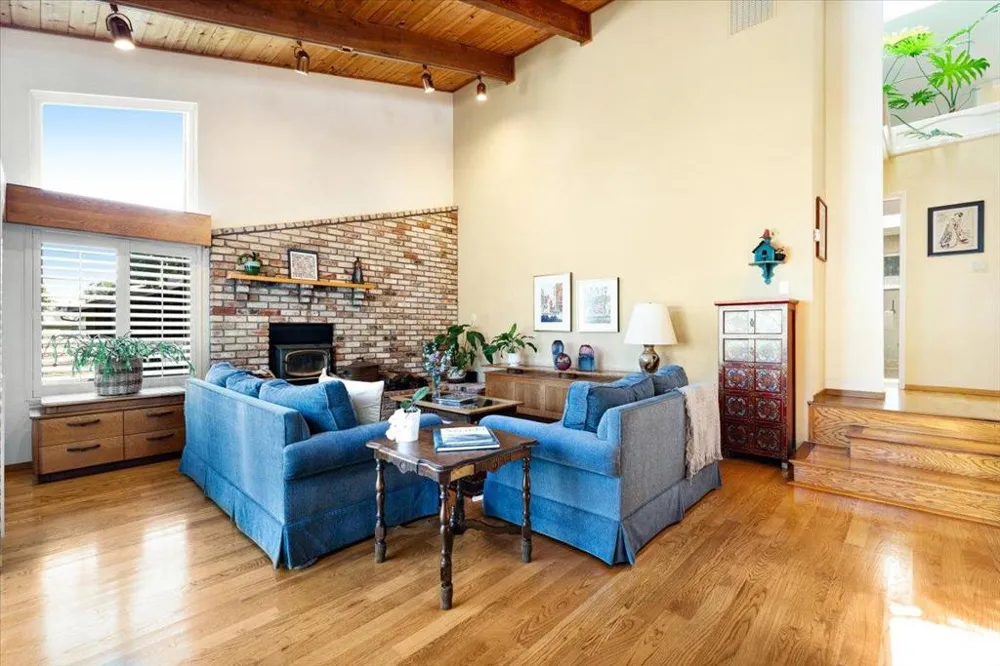 412 Sumner Avenue Aptos, CA 95003