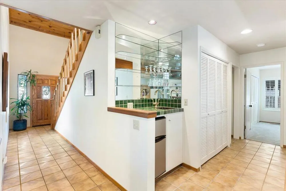 412 Sumner Avenue Aptos, CA 95003