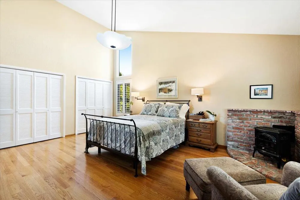 412 Sumner Avenue Aptos, CA 95003