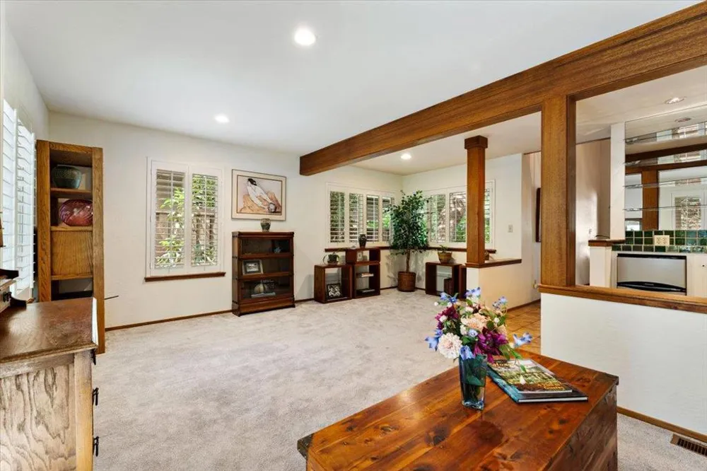 412 Sumner Avenue Aptos, CA 95003
