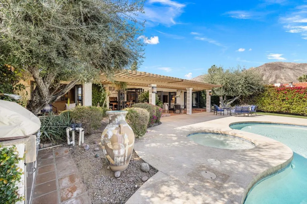 46310 Shadow Mountain Drive Palm Desert, CA 92260