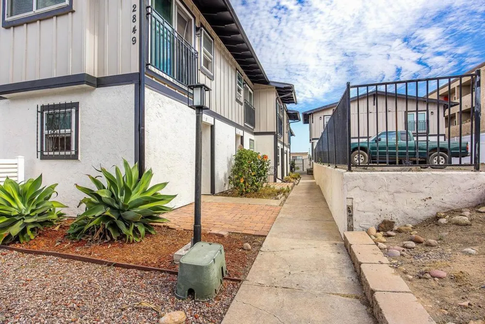 2849 A Street #7 San Diego, CA 92102