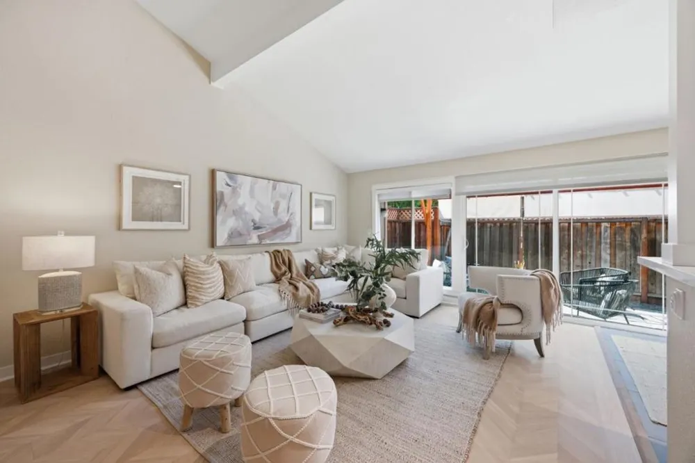 1327 Merrivale West Square San Jose, CA 95117