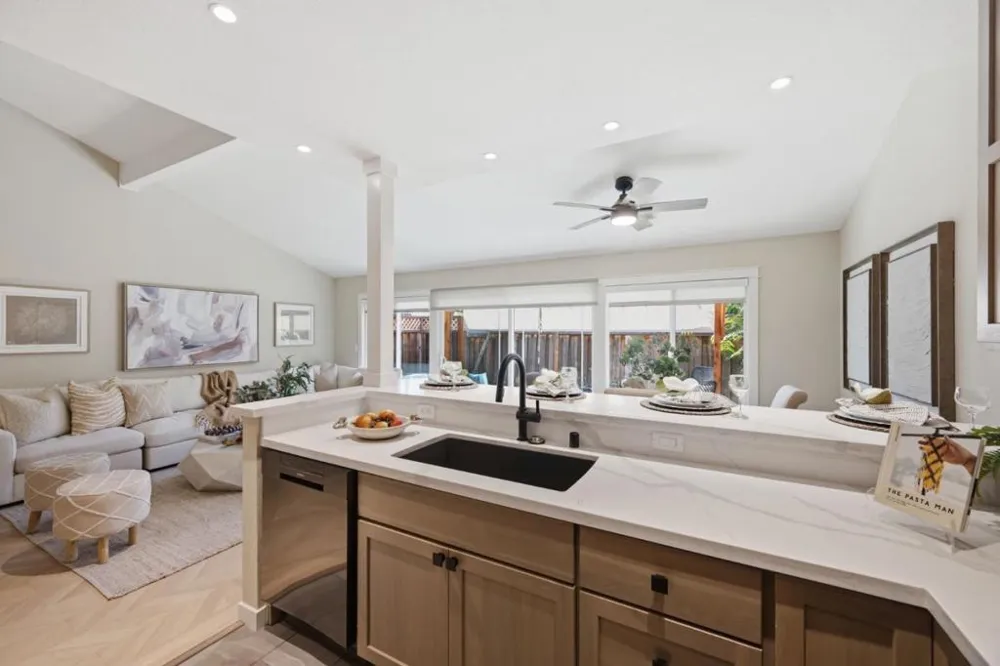 1327 Merrivale West Square San Jose, CA 95117