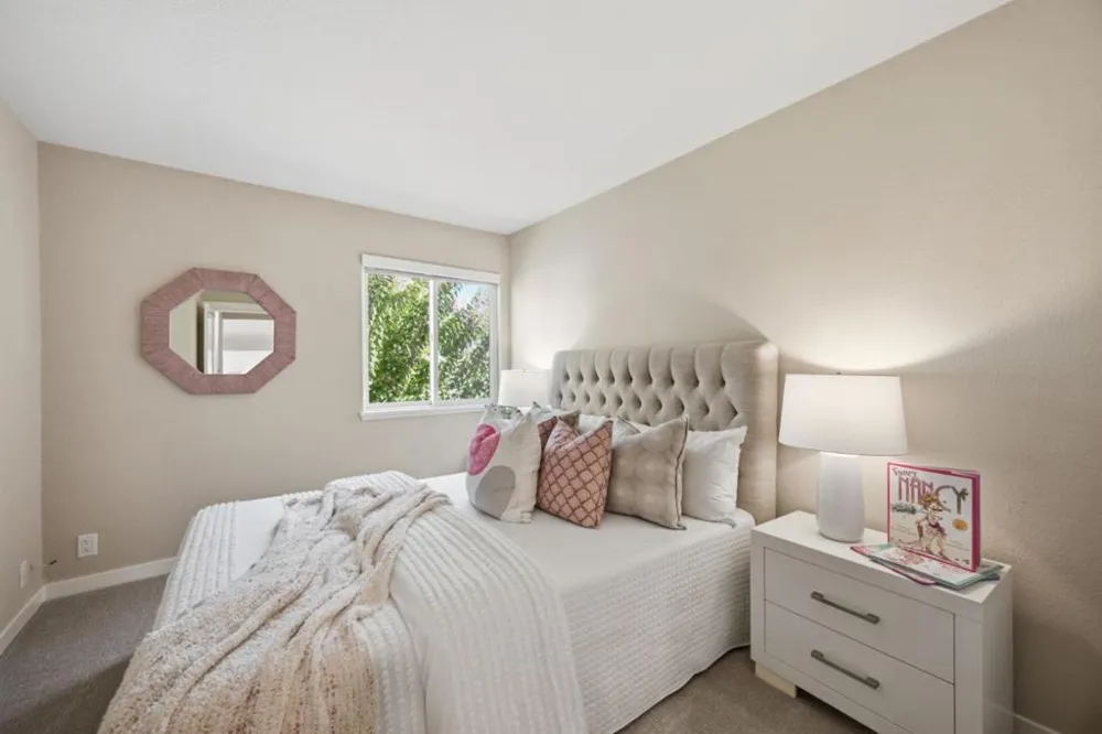 1327 Merrivale West Square San Jose, CA 95117