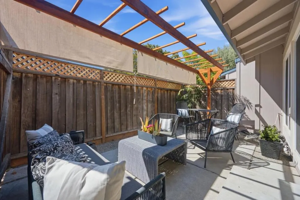 1327 Merrivale West Square San Jose, CA 95117