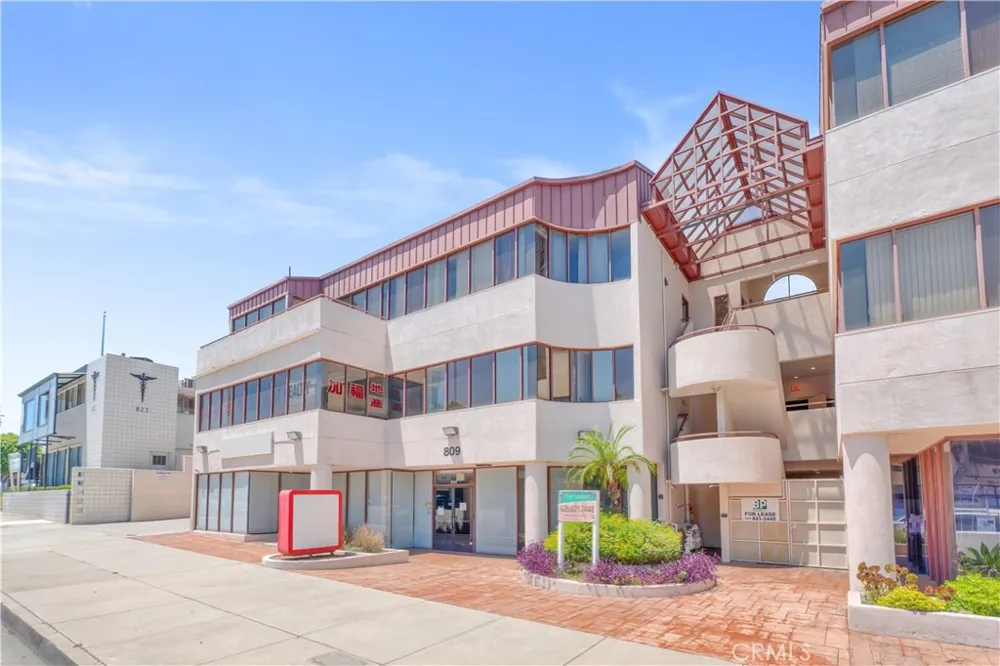 809 S Atlantic Monterey Park, CA 91754