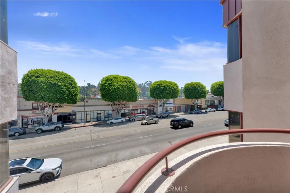 809 S Atlantic Monterey Park, CA 91754