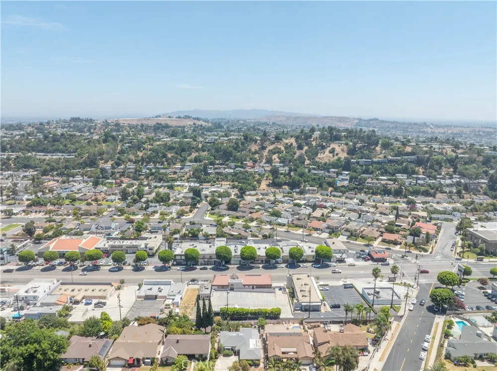 809 S Atlantic Monterey Park, CA 91754