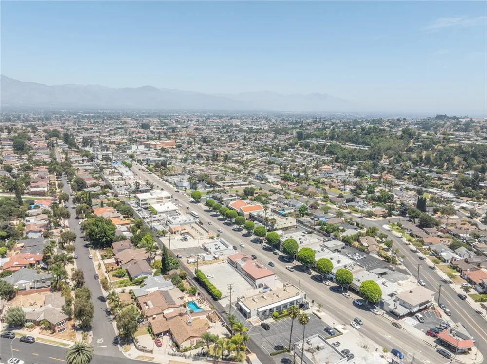 809 S Atlantic Monterey Park, CA 91754