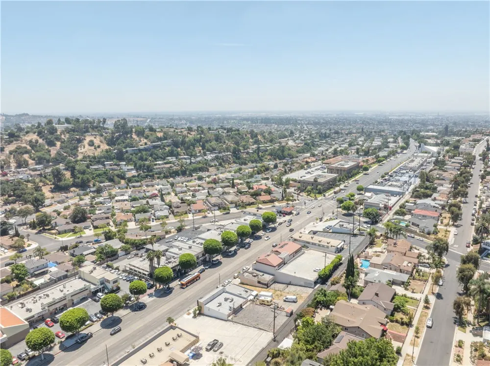 809 S Atlantic Monterey Park, CA 91754