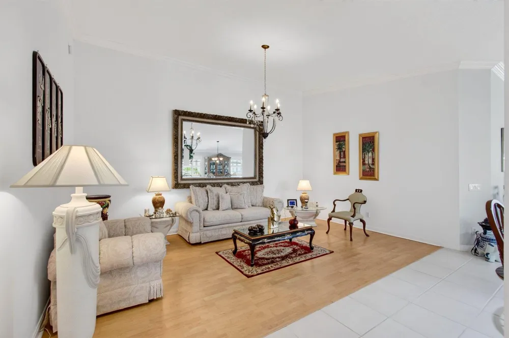 8403 Cozumel Lane Wellington, FL 33414