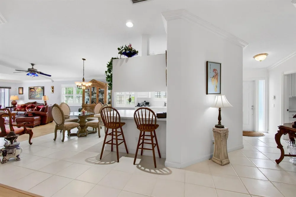 8403 Cozumel Lane Wellington, FL 33414