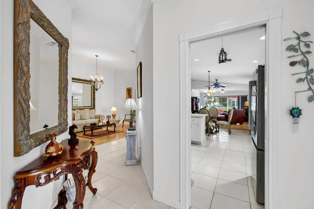 8403 Cozumel Lane Wellington, FL 33414