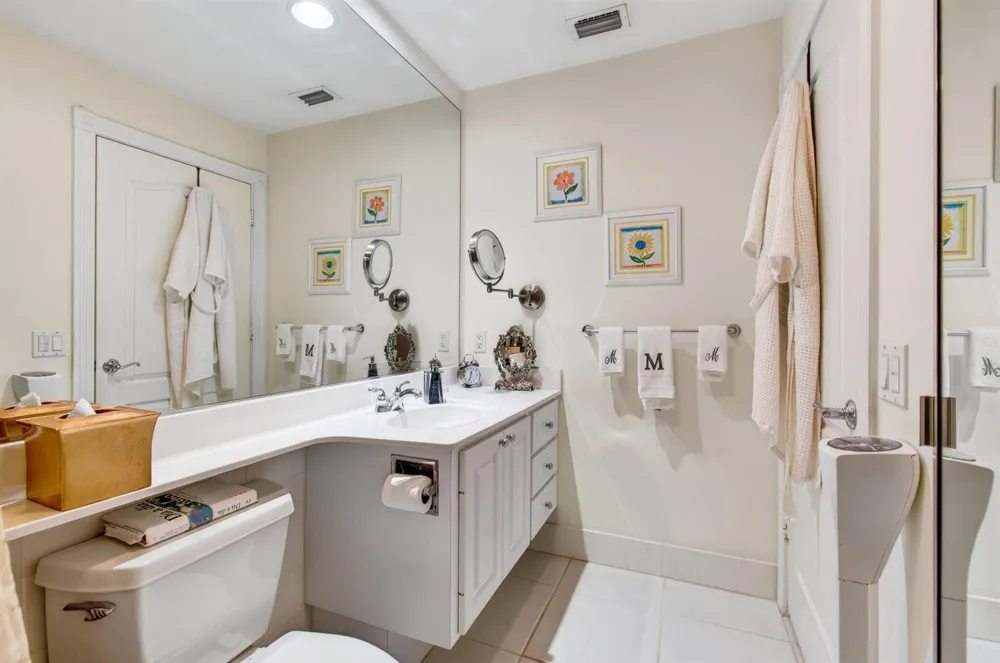 8403 Cozumel Lane Wellington, FL 33414