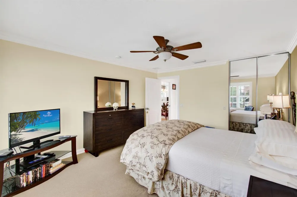 8403 Cozumel Lane Wellington, FL 33414