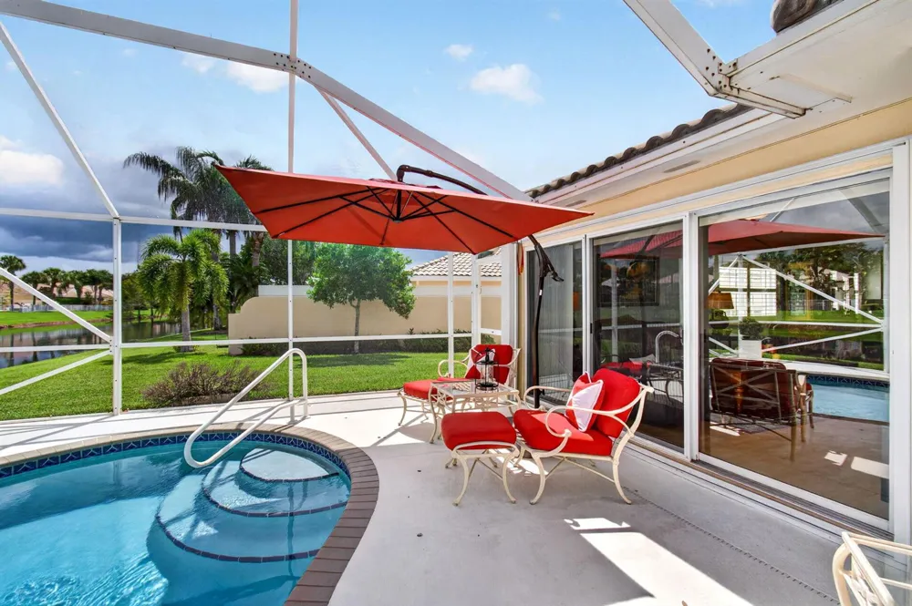 8403 Cozumel Lane Wellington, FL 33414