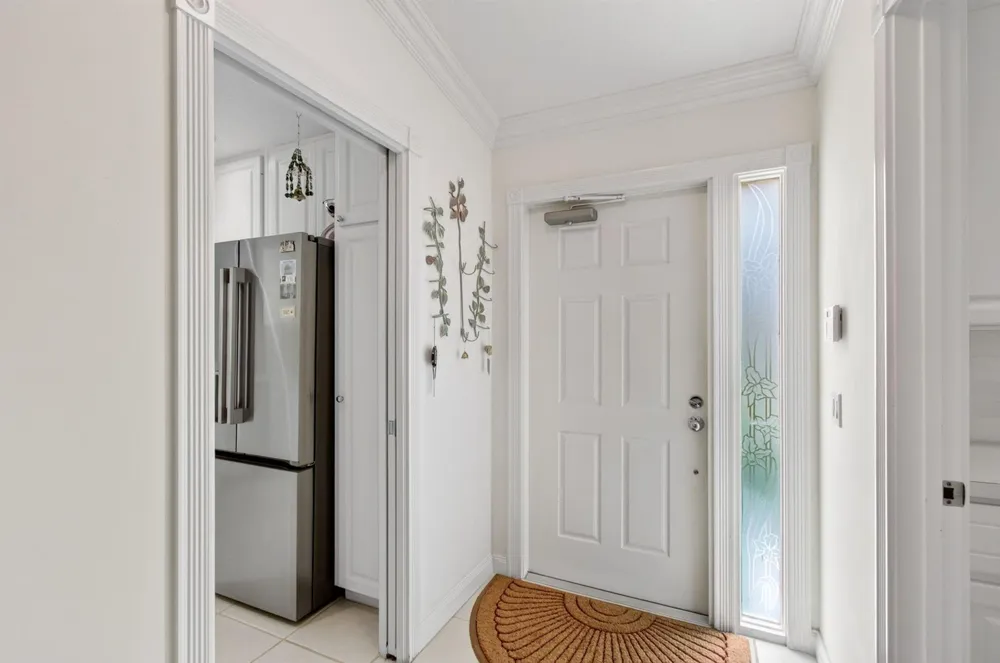 8403 Cozumel Lane Wellington, FL 33414