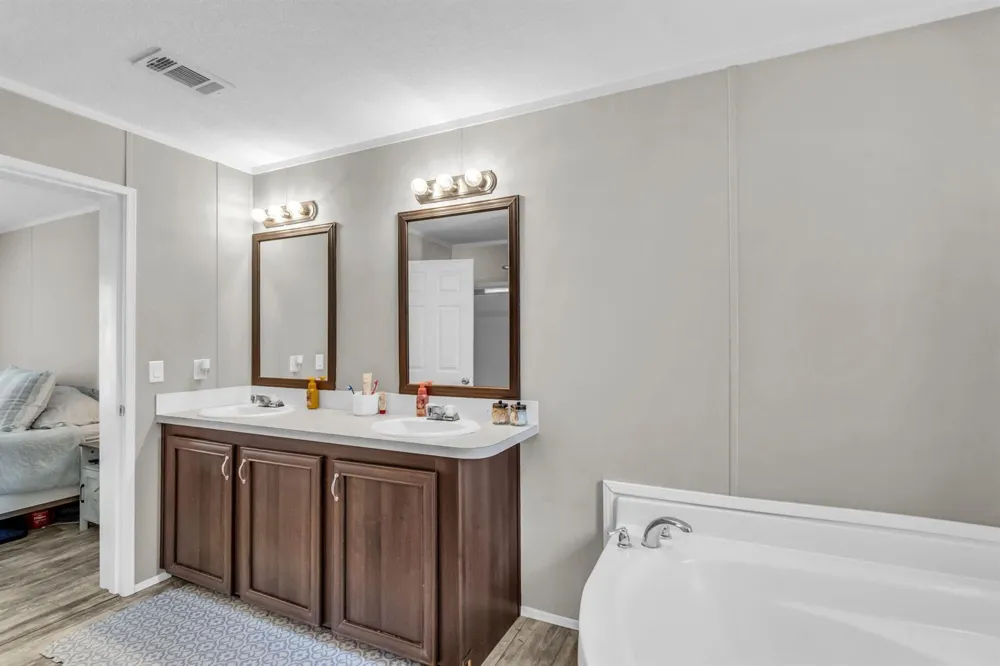 19683 NW 302ND STREET Okeechobee, FL 34972