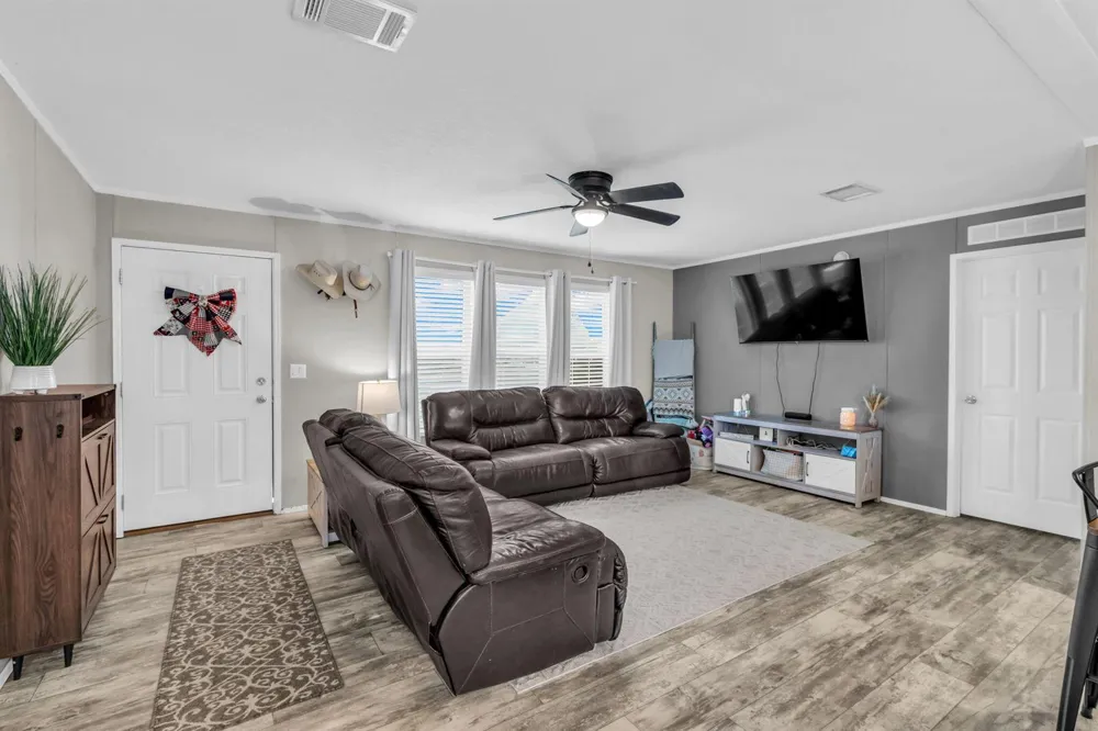 19683 NW 302ND STREET Okeechobee, FL 34972