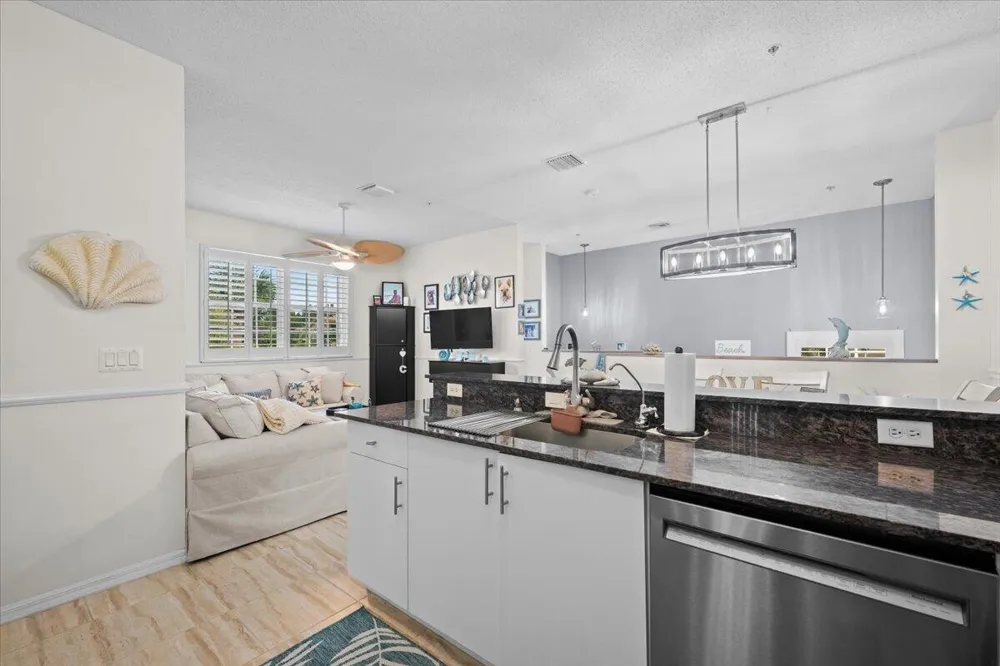 113 LIGHTHOUSE CIRCLE #C Tequesta, FL 33469