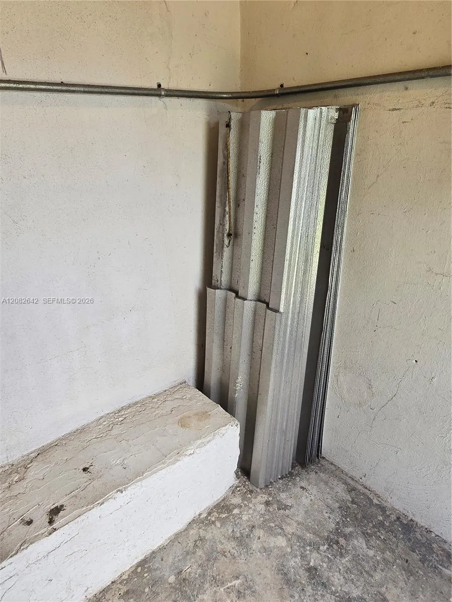6409 Franklin St Hollywood, FL 33024