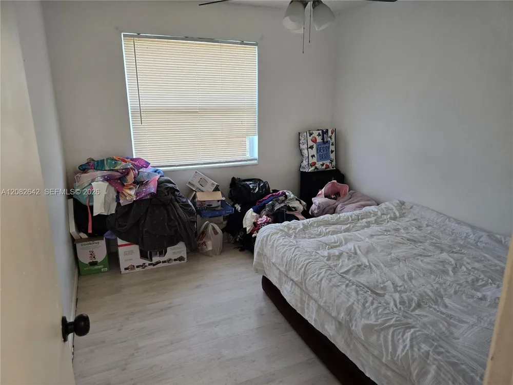 6409 Franklin St Hollywood, FL 33024