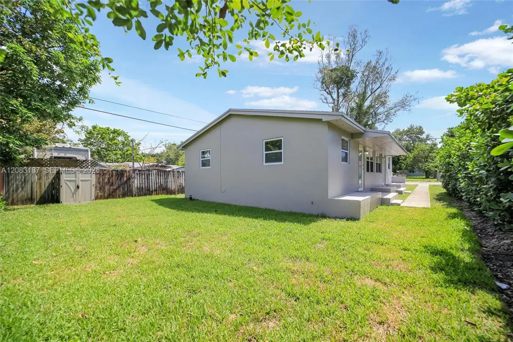 6210 SW 59th Pl #0 South Miami, FL 33143