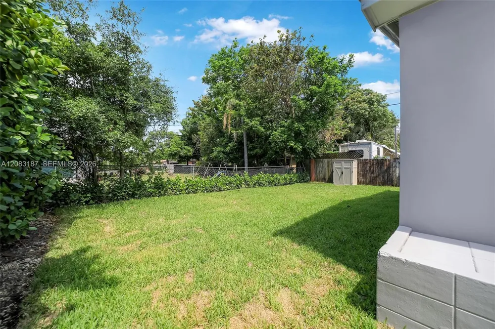 6210 SW 59th Pl #0 South Miami, FL 33143