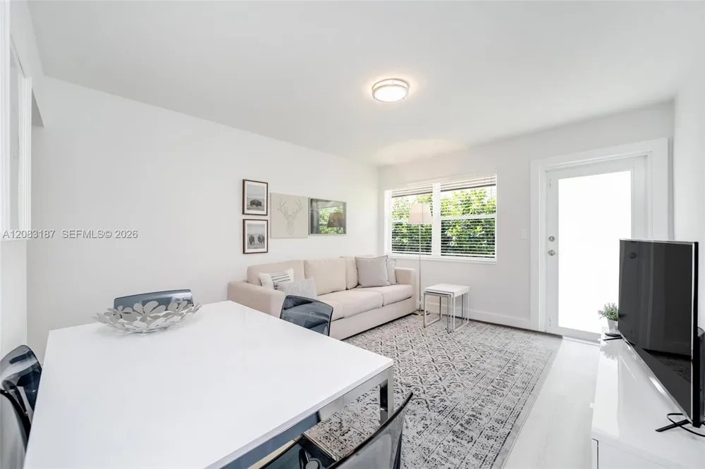 6210 SW 59th Pl #0 South Miami, FL 33143