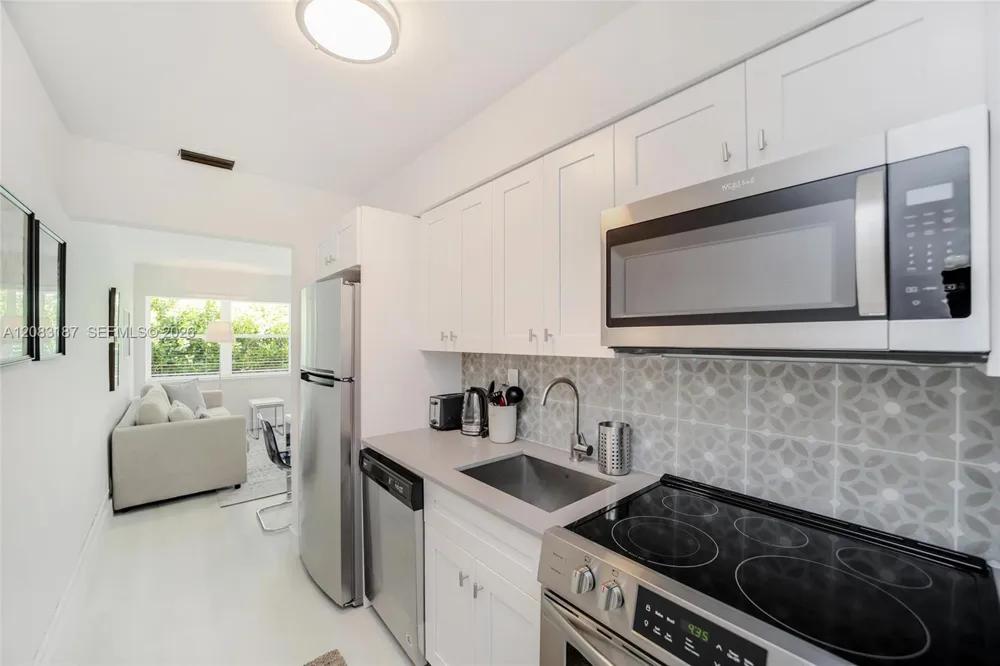 6210 SW 59th Pl #0 South Miami, FL 33143