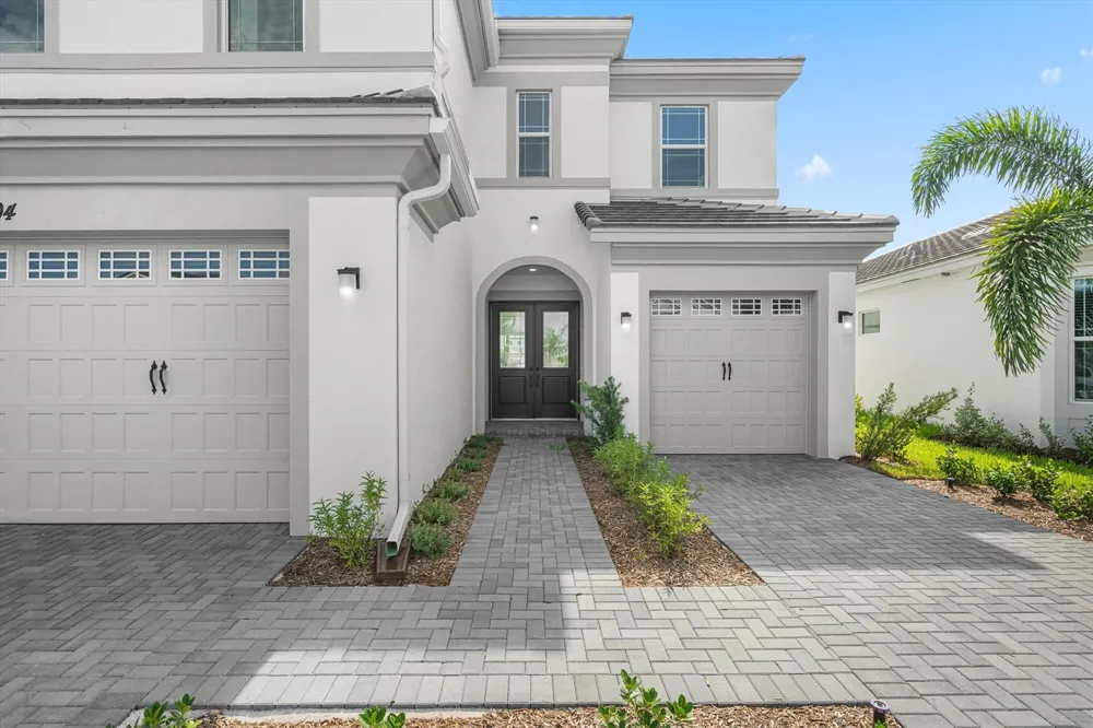 13704 CENTURY OAK Westlake, FL 33470