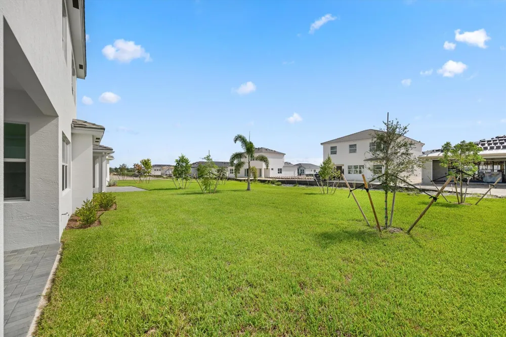 13704 CENTURY OAK Westlake, FL 33470