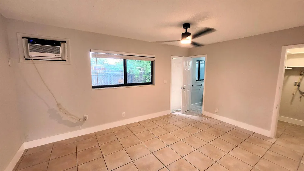 435 NW 41ST STREET #4 Oakland Park, FL 33309
