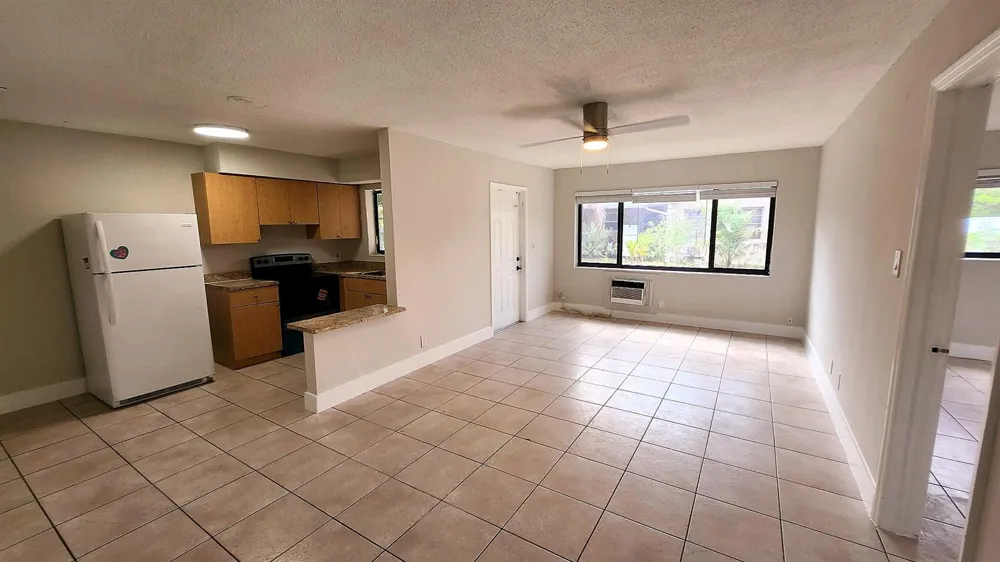 435 NW 41ST STREET #4 Oakland Park, FL 33309