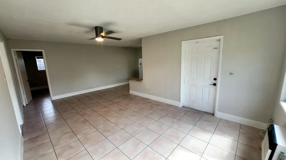 435 NW 41ST STREET #4 Oakland Park, FL 33309