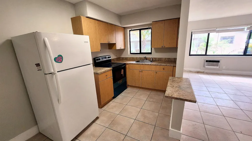 435 NW 41ST STREET #4 Oakland Park, FL 33309
