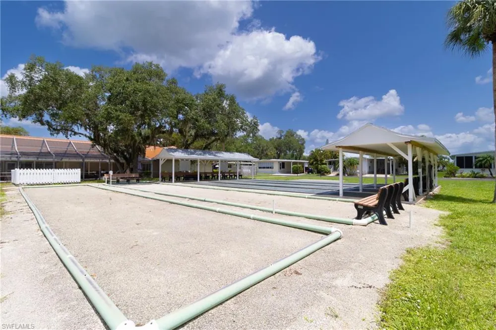 4 Fig Street Alva, FL 33920