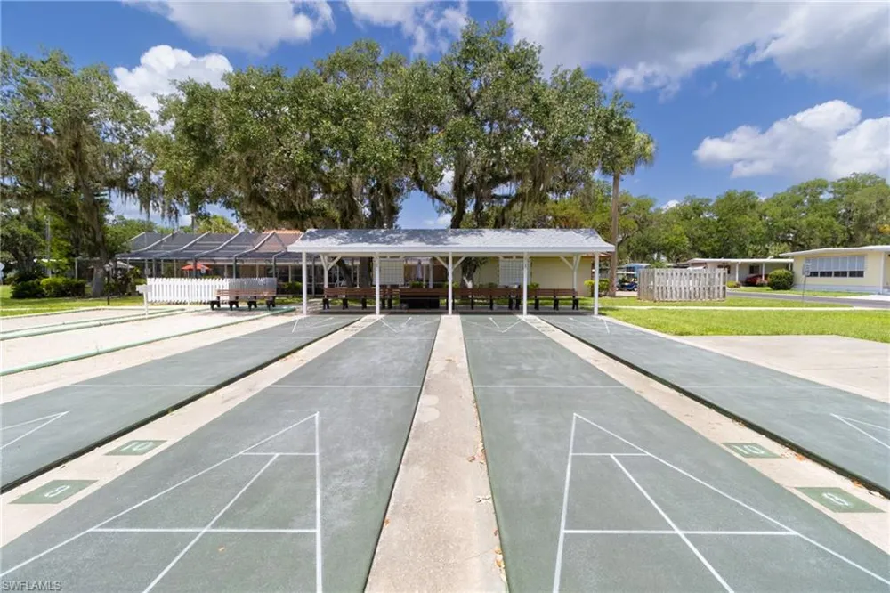 4 Fig Street Alva, FL 33920