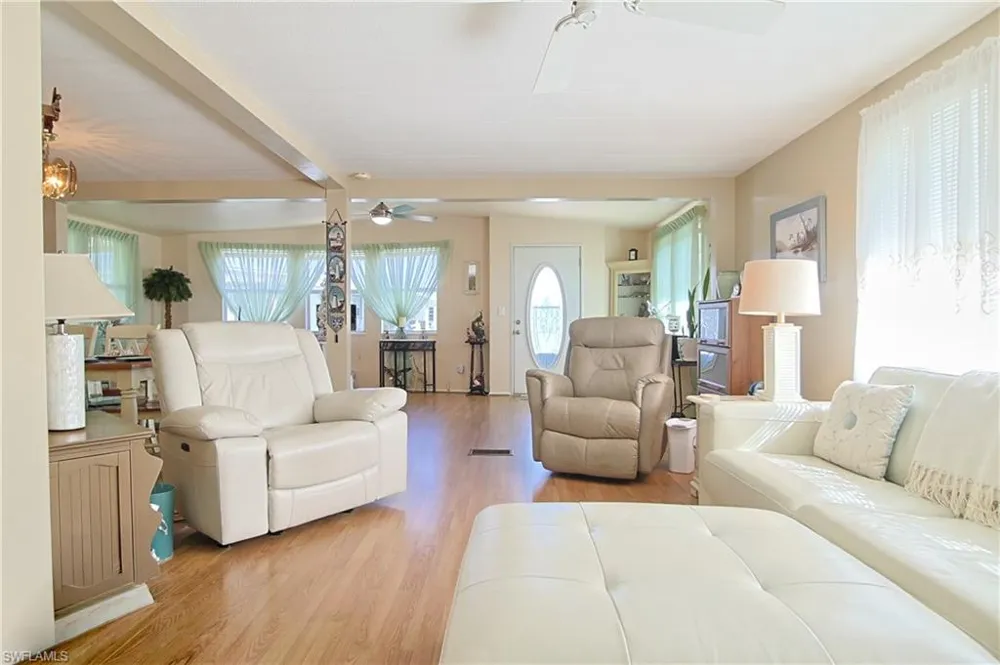 4 Fig Street Alva, FL 33920