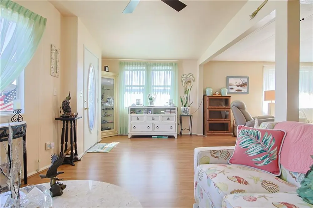 4 Fig Street Alva, FL 33920