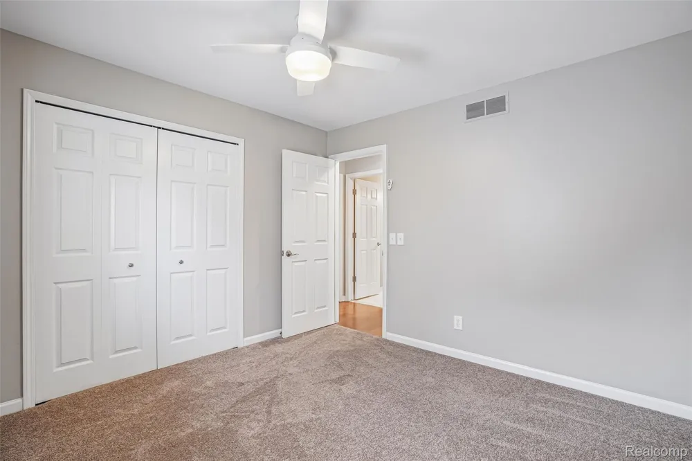 1781 S Shore Drive Rochester Hills City, MI 48307