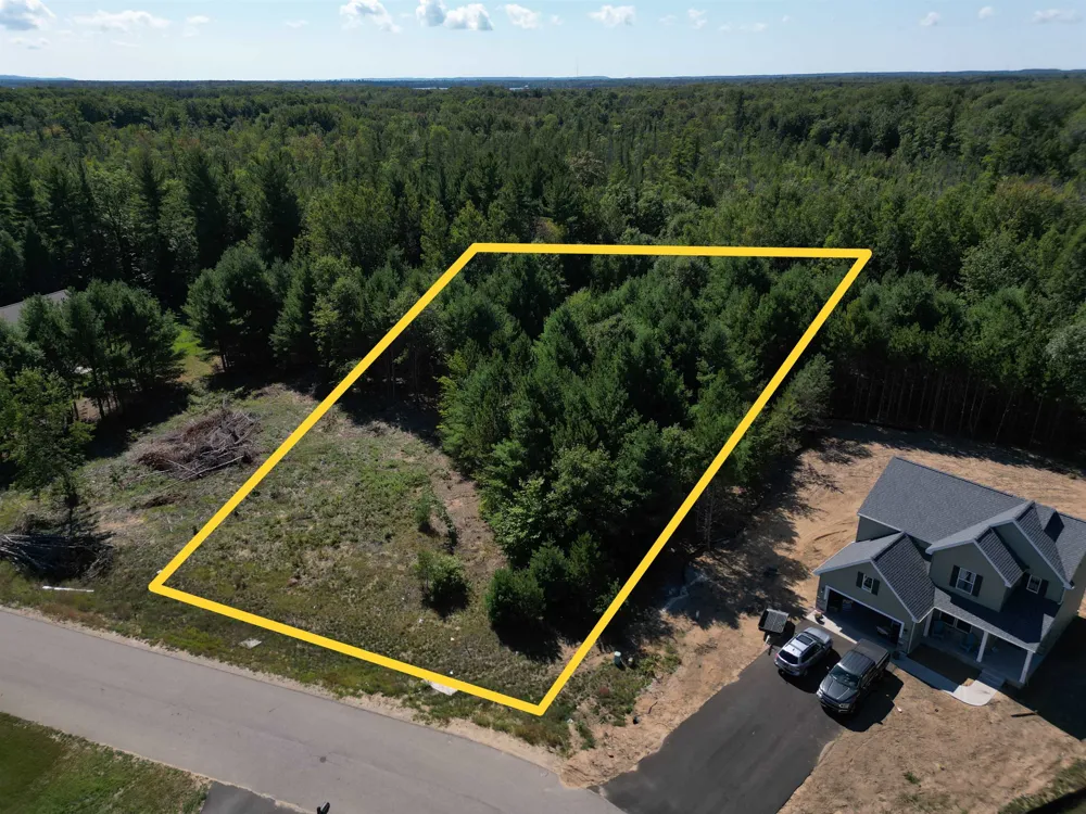 6459 Jeffrey Place Green Lake Township, MI 49637