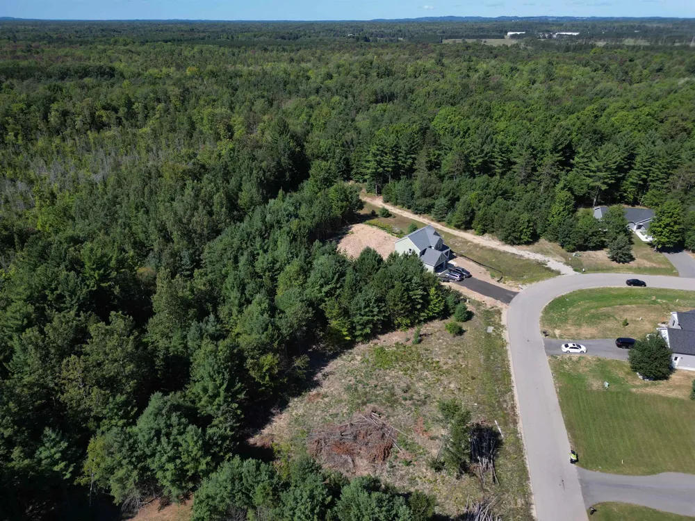 6459 Jeffrey Place Green Lake Township, MI 49637