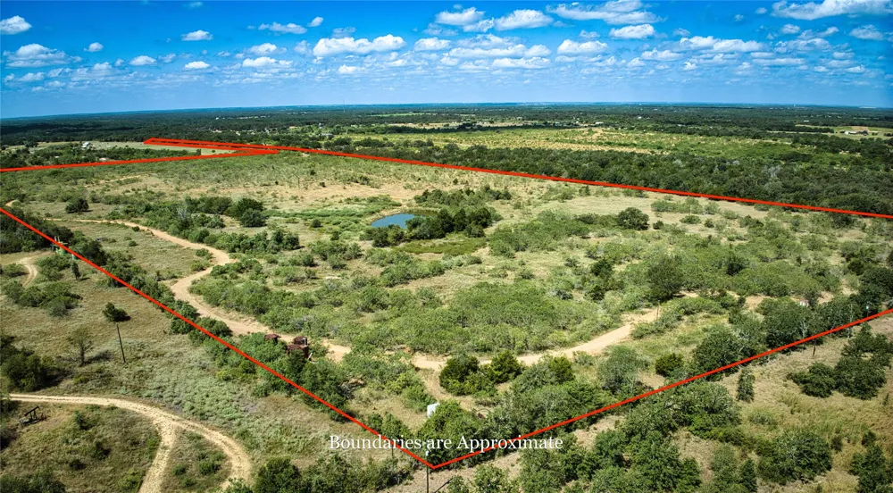 7780 Taylorsville Rd. Dale, TX 78666