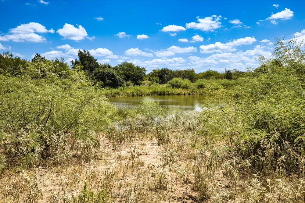 7780 Taylorsville Rd. Dale, TX 78666
