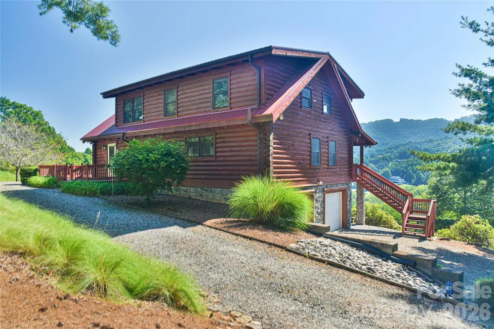 27 Winn Drive Leicester, NC 28748