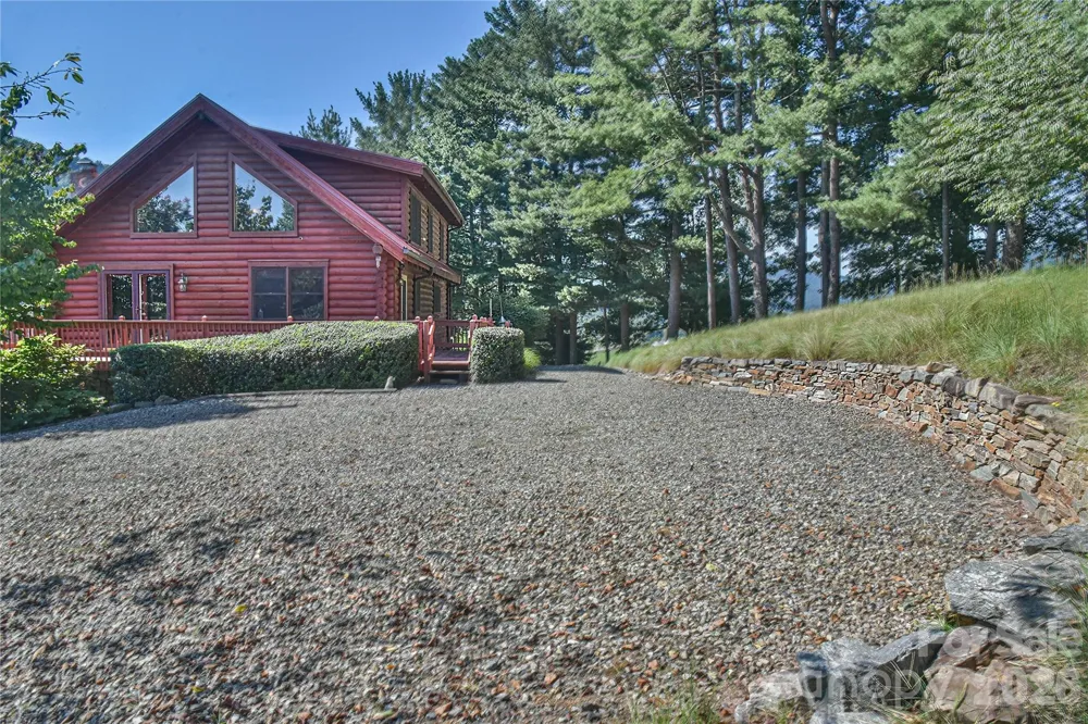 27 Winn Drive Leicester, NC 28748