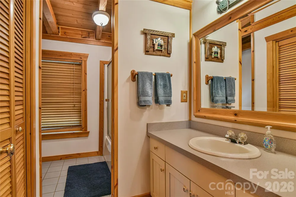 27 Winn Drive Leicester, NC 28748