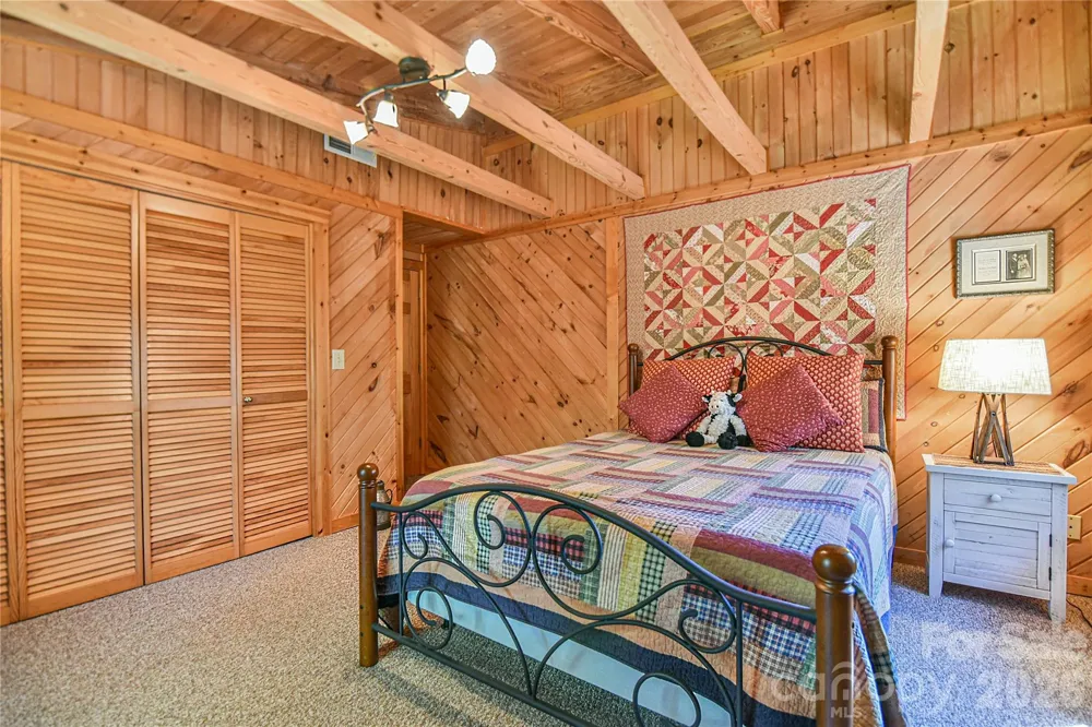 27 Winn Drive Leicester, NC 28748